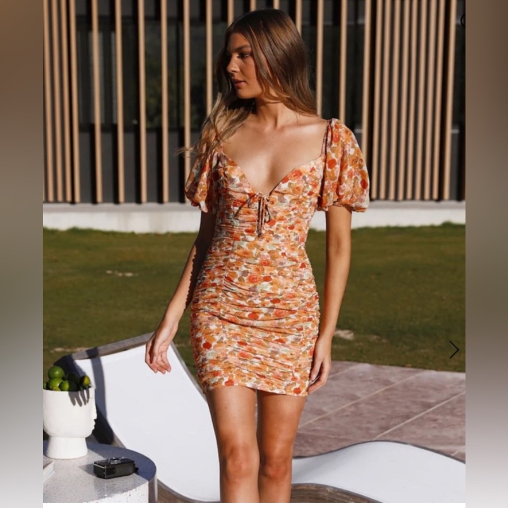 Tell the world dress Orange Hello Molly short mini dress with scrunch